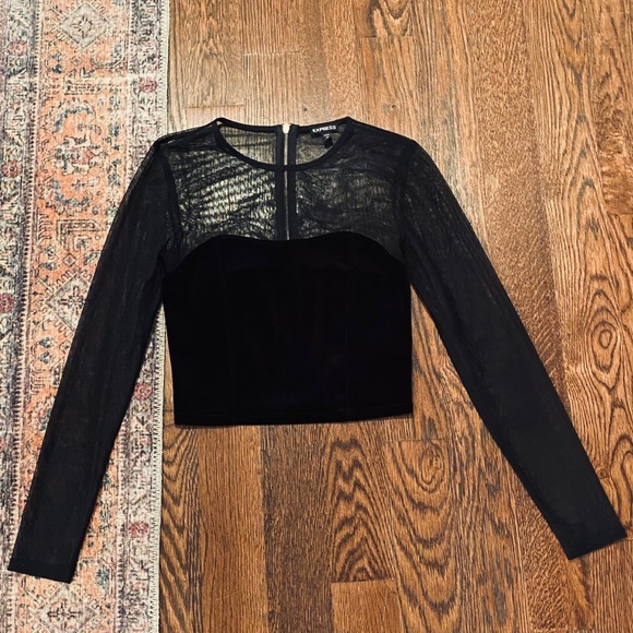 EXPRESS Top - Picture 5 of 7